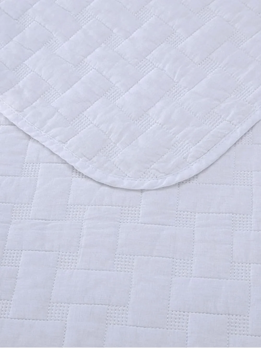 Classic White Quilted Queen 3 piece Bedding Set 100% cotton